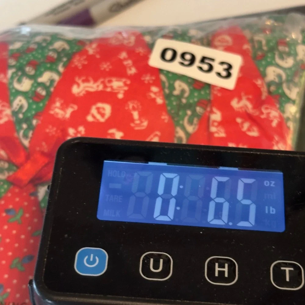 Handmade Quilted Christmas Tree Pillow Red Green Snowman Patchwork Wall Hanging‎